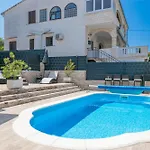 度假居 Family Friendly House With A Swimming Pool Okrug Gornji, Ciovo - 24460
