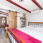 Family Friendly House With A Swimming Pool Okrug Gornji, Ciovo - 24460 *