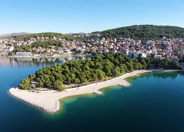 度假居 Family Friendly House With A Swimming Pool Okrug Gornji, Ciovo - 24460 *